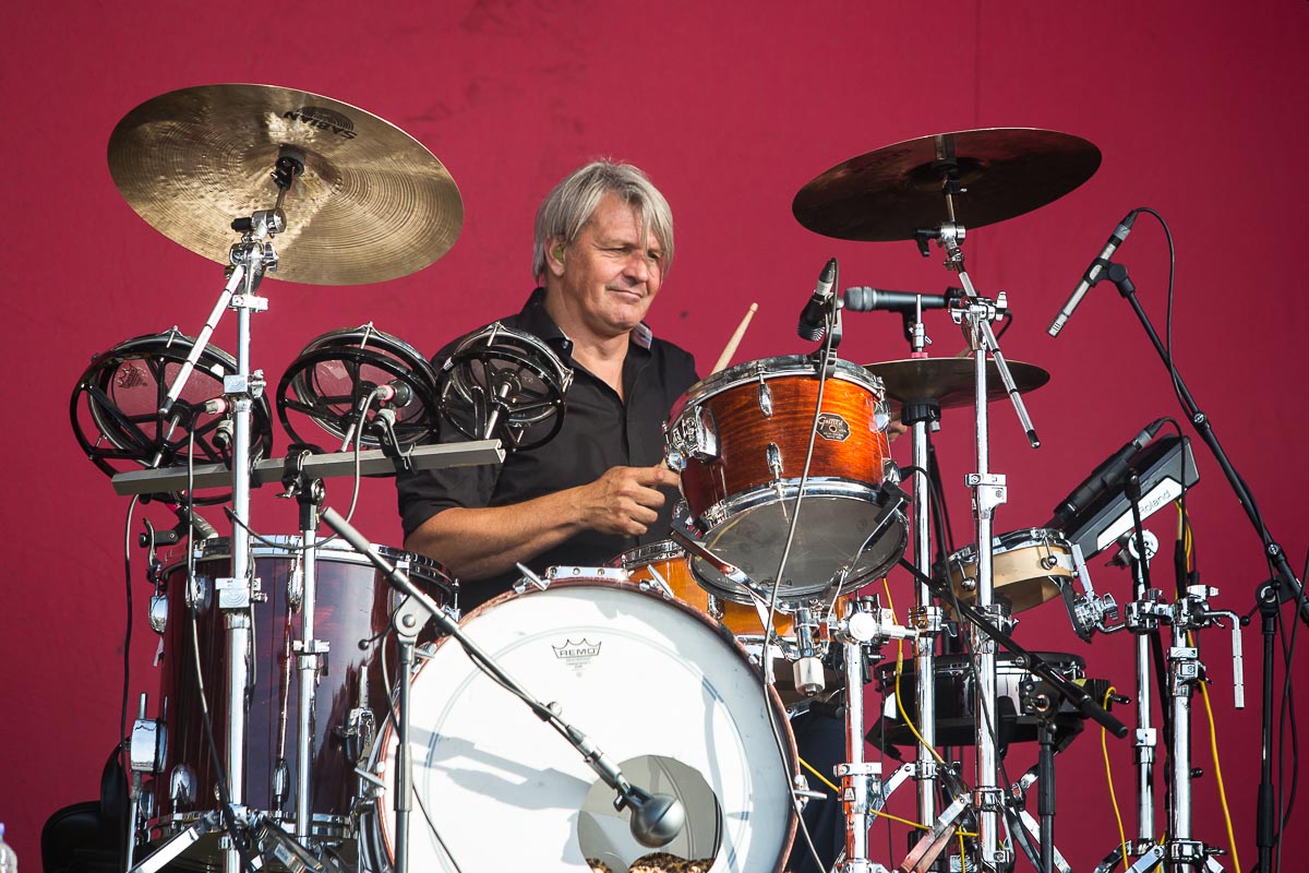 Bazart @ Nostalgie Beach Festival 2022, picture 9, photographed by Marc Verdonck - FrontView Magazine