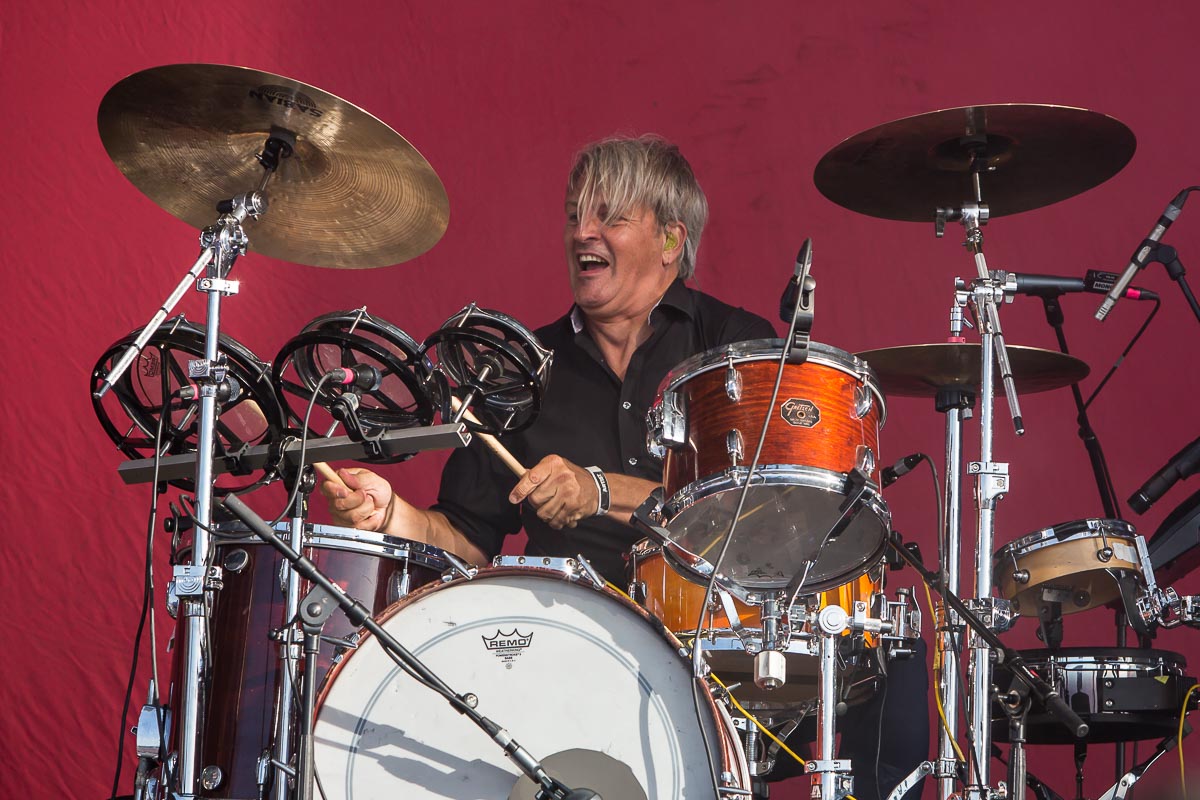 Bazart @ Nostalgie Beach Festival 2022, picture 12, photographed by Marc Verdonck - FrontView Magazine