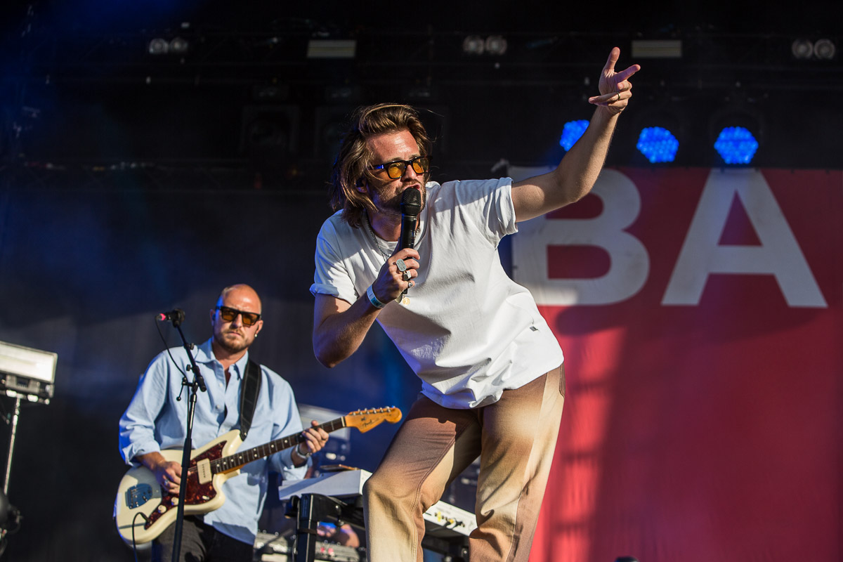 Bazart @ Nostalgie Beach Festival 2022, picture 16, photographed by Marc Verdonck - FrontView Magazine
