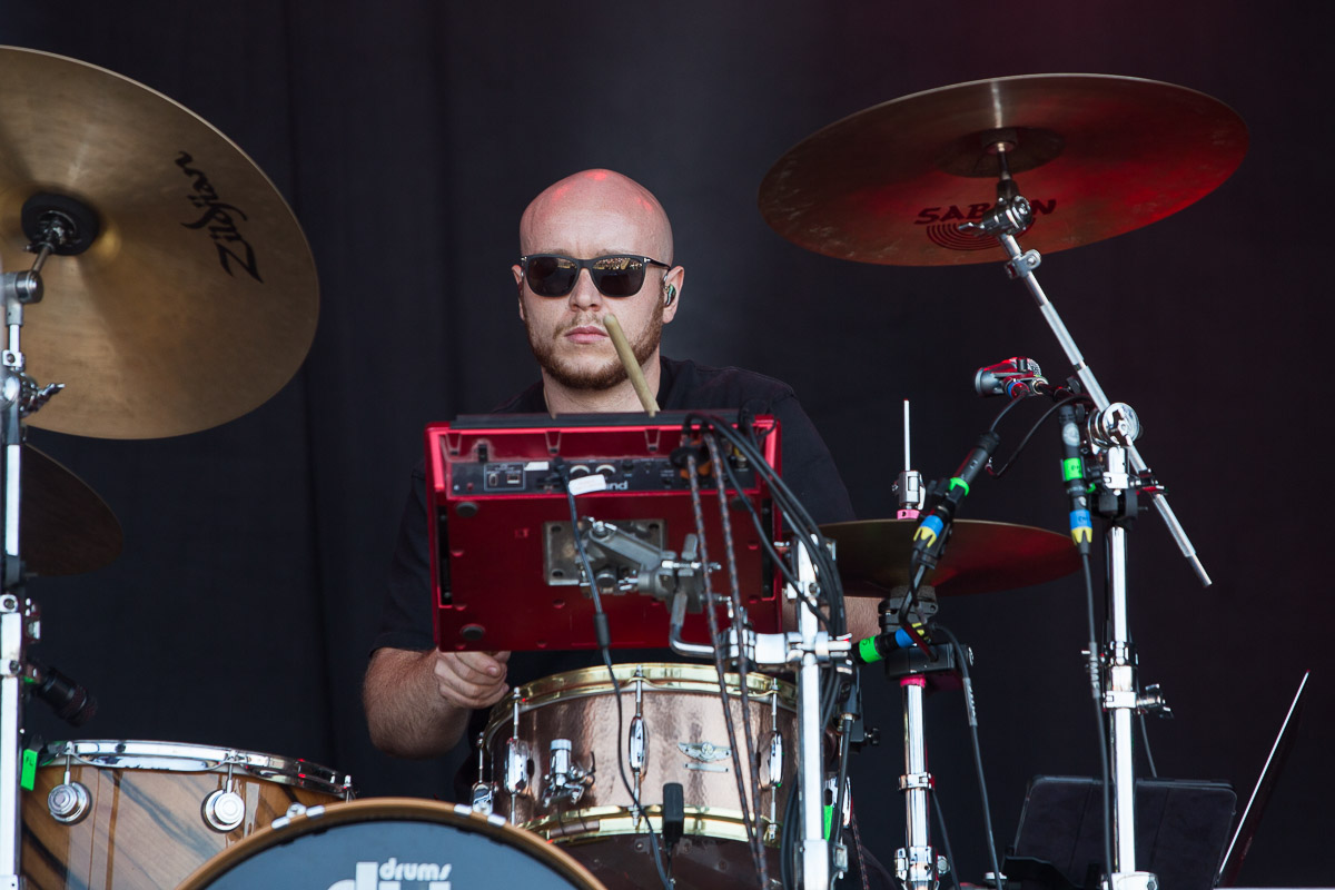 Emma Bale @ Nostalgie Beach Festival 2022, picture 10, photographed by Marc Verdonck - FrontView Magazine