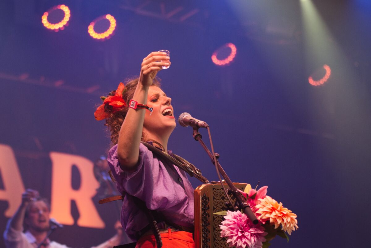 Marvana @ Dranouter Festival, picture 1, photographed by Luc Klinckaert - FrontView Magazine