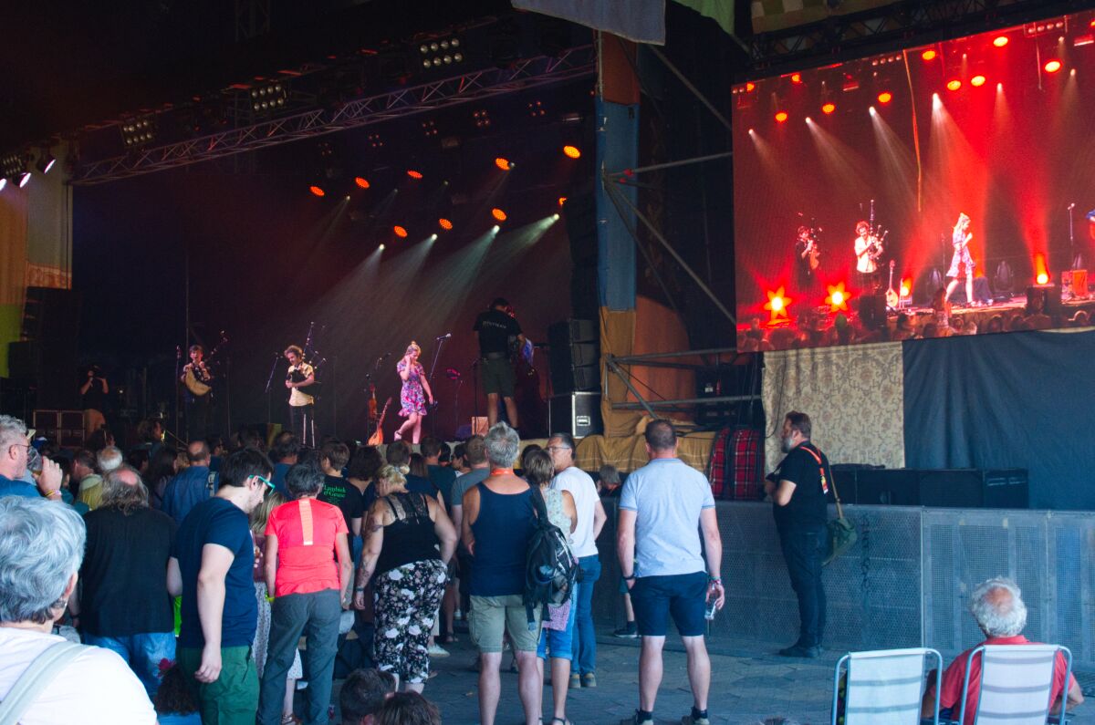 Marvana @ Dranouter Festival, picture 10, photographed by Luc Klinckaert - FrontView Magazine