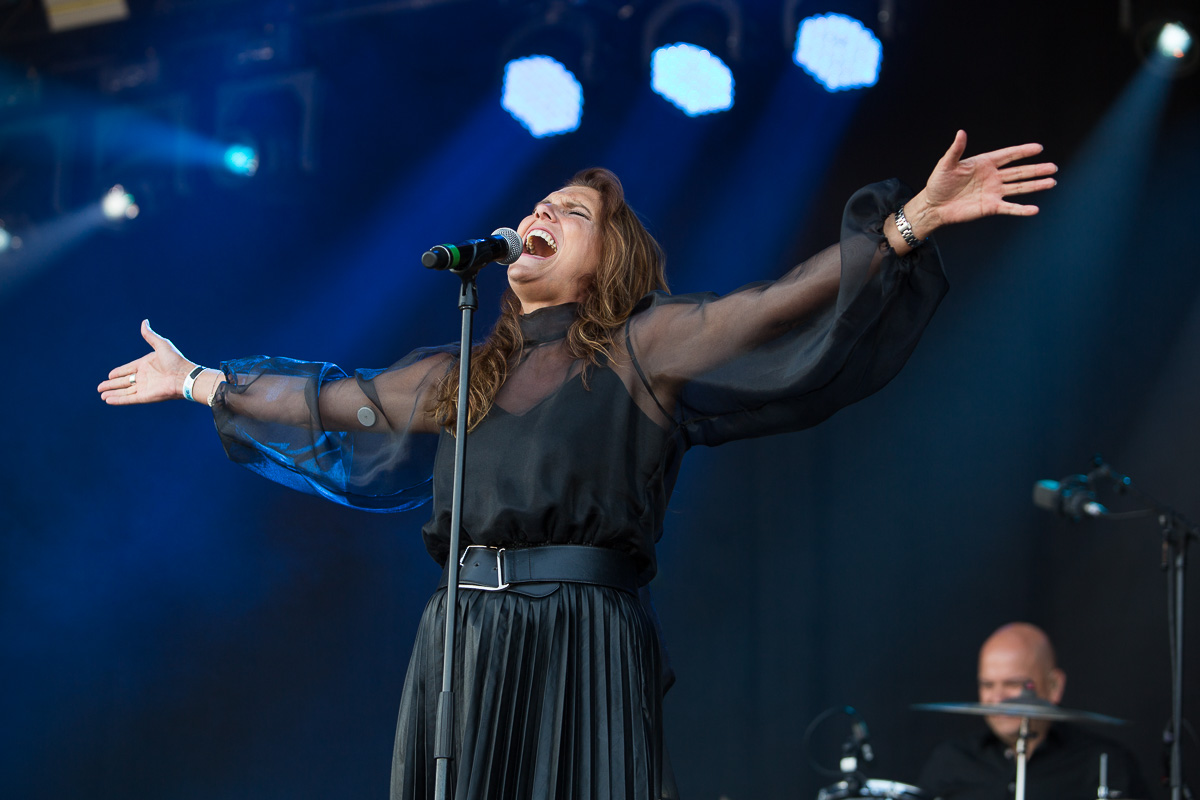 Nostalgie All Stars @ Nostalgie Beach Festival 2022, picture 2, photographed by Marc Verdonck - FrontView Magazine
