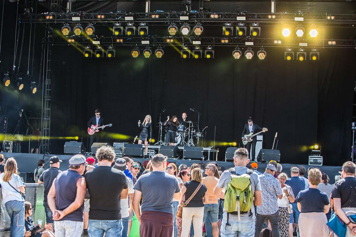 Nostalgie All Stars @ Nostalgie Beach Festival 2022, picture 15, photographed by Marc Verdonck - FrontView Magazine