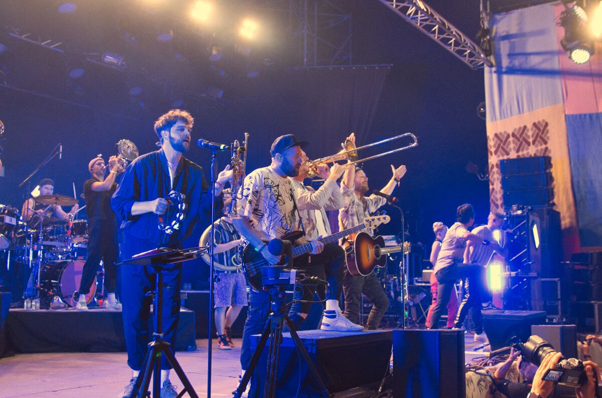 Querbeat @ Dranouter Festival, picture 4, photographed by Luc Klinckaert - FrontView Magazine