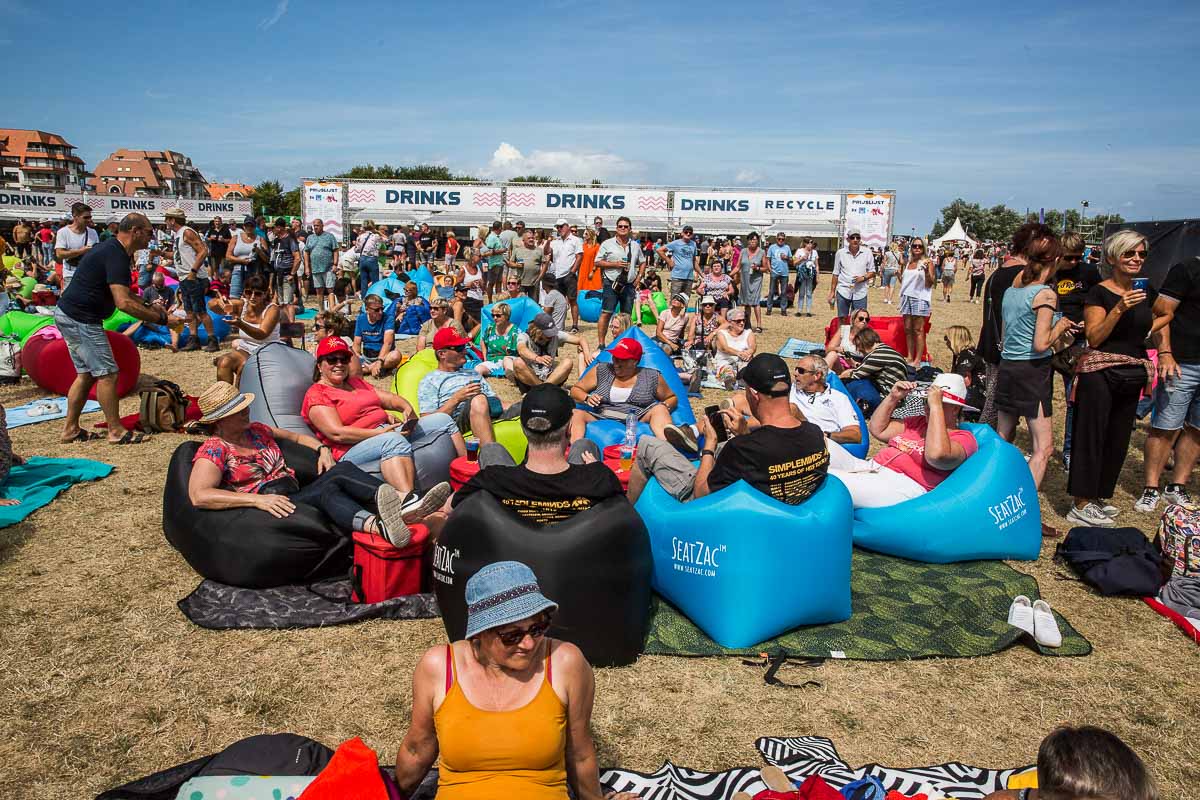 Sfeer @ Nostalgie Beach Festival 2022, picture 7, photographed by Marc Verdonck - FrontView Magazine