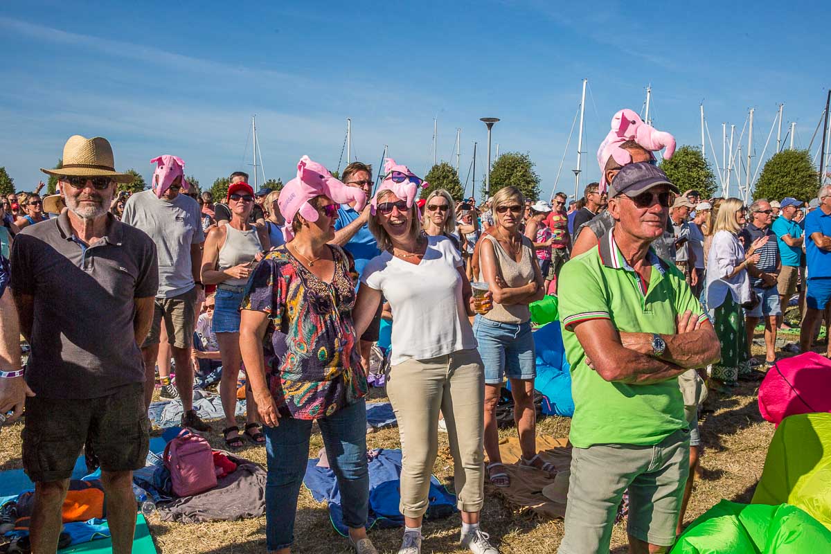 Sfeer @ Nostalgie Beach Festival 2022, picture 17, photographed by Marc Verdonck - FrontView Magazine