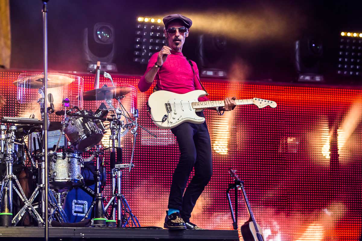 Simple Minds @ Nostalgie Beach Festival 2022, picture 14, photographed by Marc Verdonck - FrontView Magazine