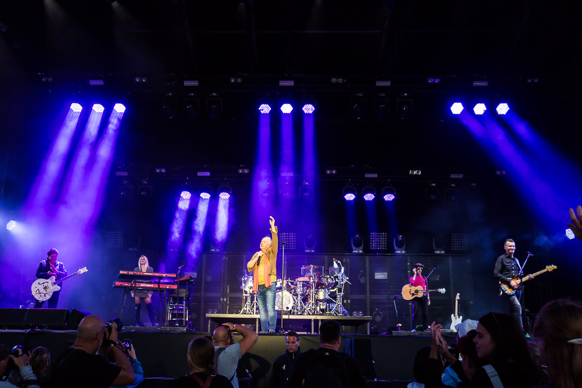 Simple Minds @ Nostalgie Beach Festival 2022, picture 24, photographed by Marc Verdonck - FrontView Magazine