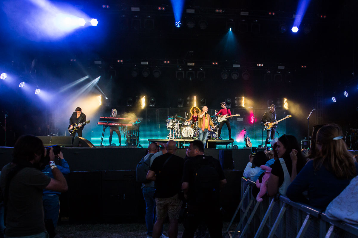 Simple Minds @ Nostalgie Beach Festival 2022, picture 25, photographed by Marc Verdonck - FrontView Magazine