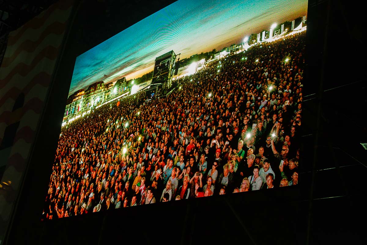 Simple Minds @ Nostalgie Beach Festival 2022, picture 38, photographed by Marc Verdonck - FrontView Magazine