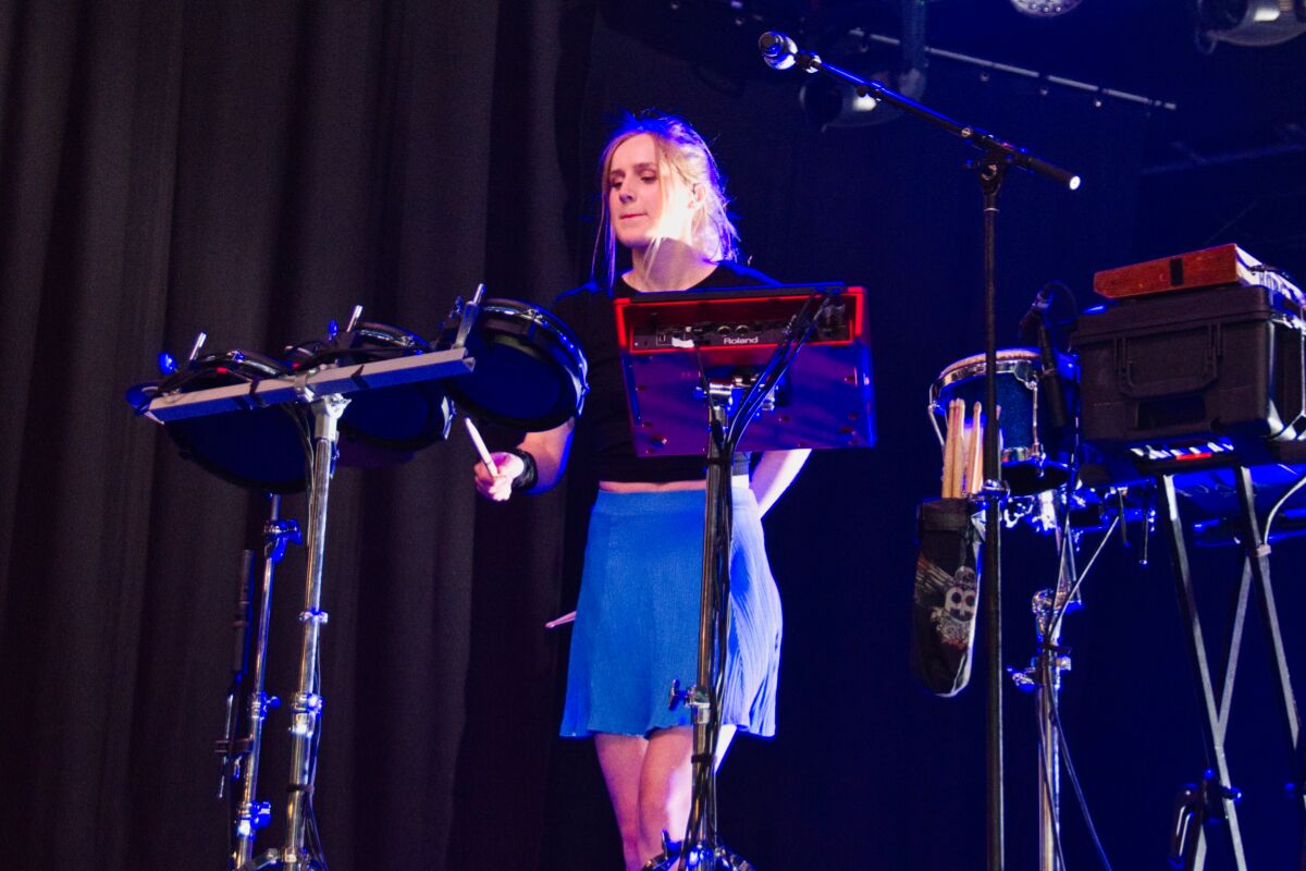 Daði Freyr @ Dranouter Festival, picture 2, photographed by Luc Klinckaert - FrontView Magazine