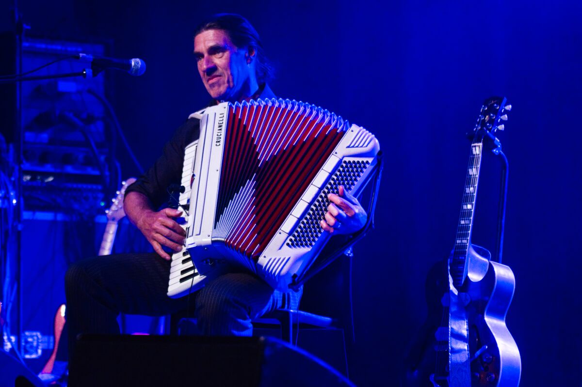 Guido Belcanto @ Dranouter Festival zondag, picture 2, photographed by Luc Klinckaert - FrontView Magazine