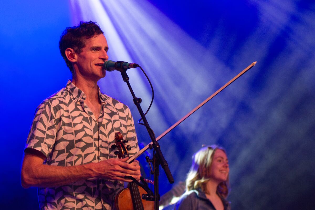 Manran @ Dranouter Festival, picture 1, photographed by Luc Klinckaert - FrontView Magazine