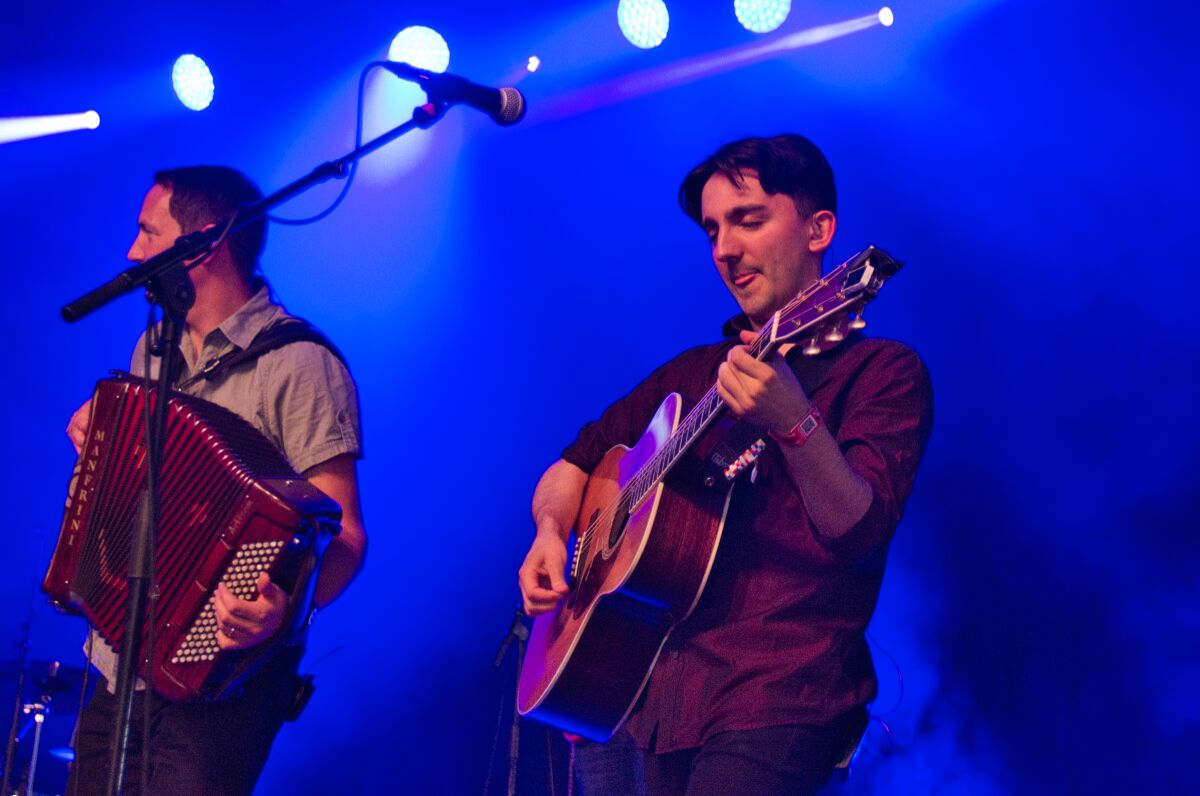 Manran @ Dranouter Festival, picture 7, photographed by Luc Klinckaert - FrontView Magazine
