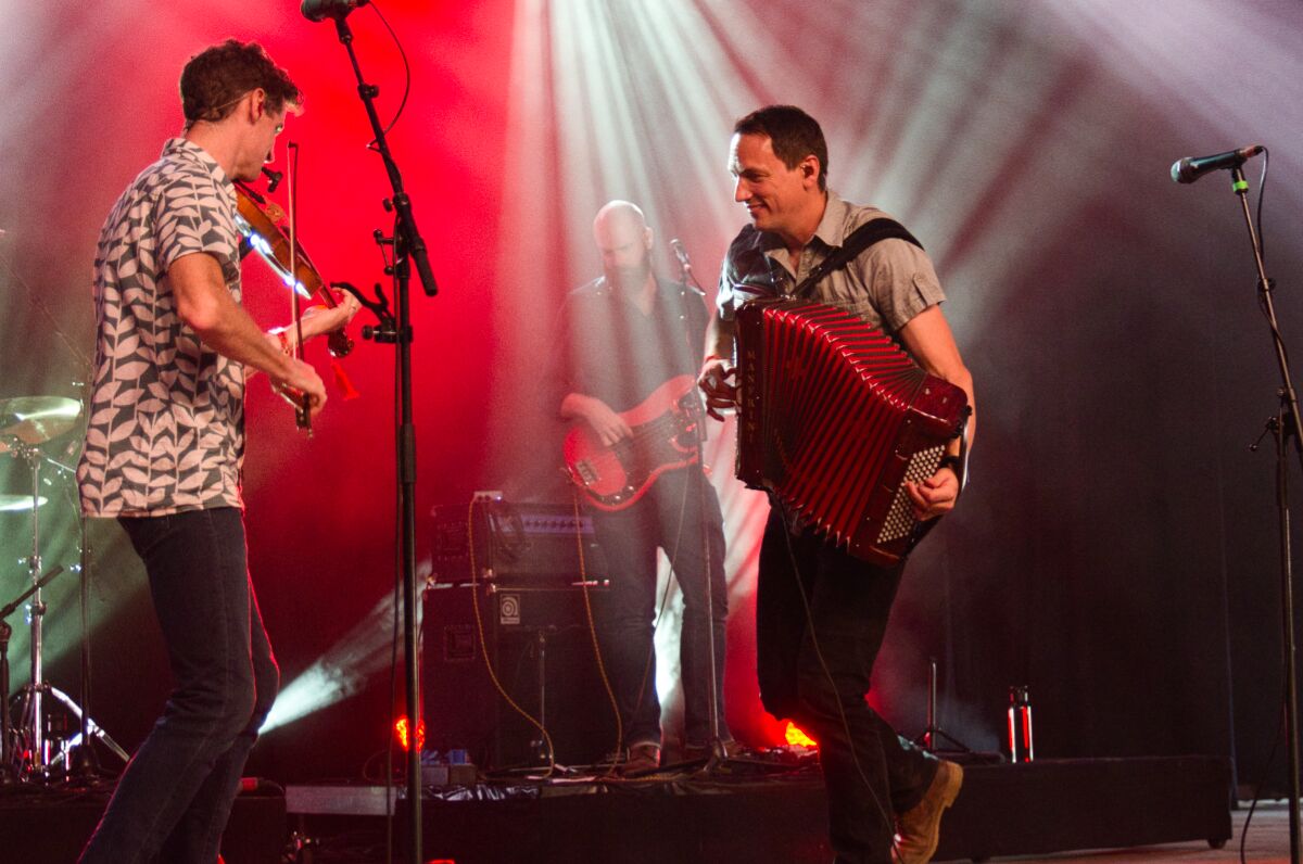 Manran @ Dranouter Festival, picture 14, photographed by Luc Klinckaert - FrontView Magazine
