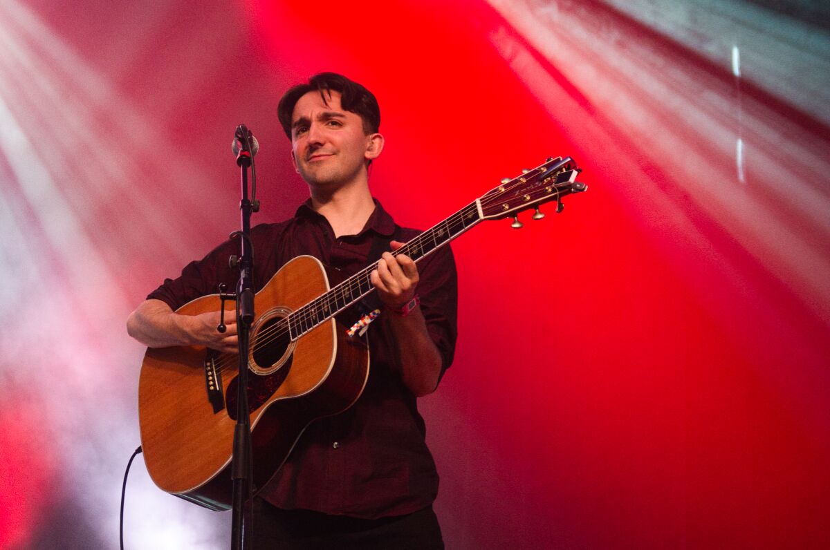 Manran @ Dranouter Festival, picture 16, photographed by Luc Klinckaert - FrontView Magazine