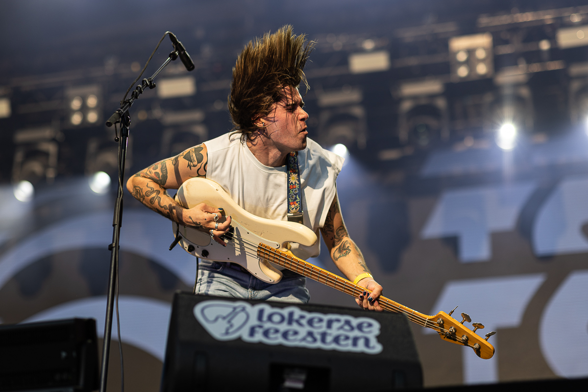 SONS @ Lokerse Feesten 2022, picture 20, photographed by David Johnson - FrontView Magazine