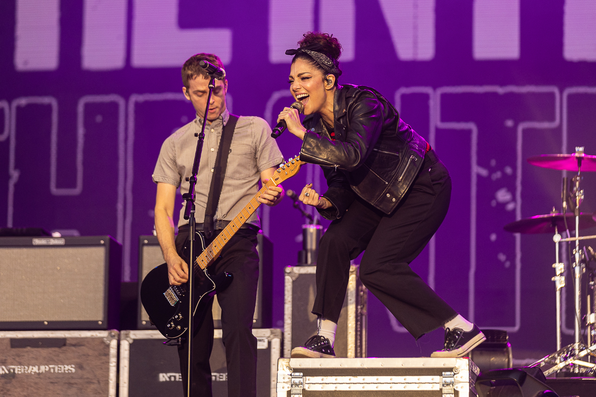 The Interrupters @ Lokerse Feesten 2022, picture 9, photographed by David Johnson - FrontView Magazine