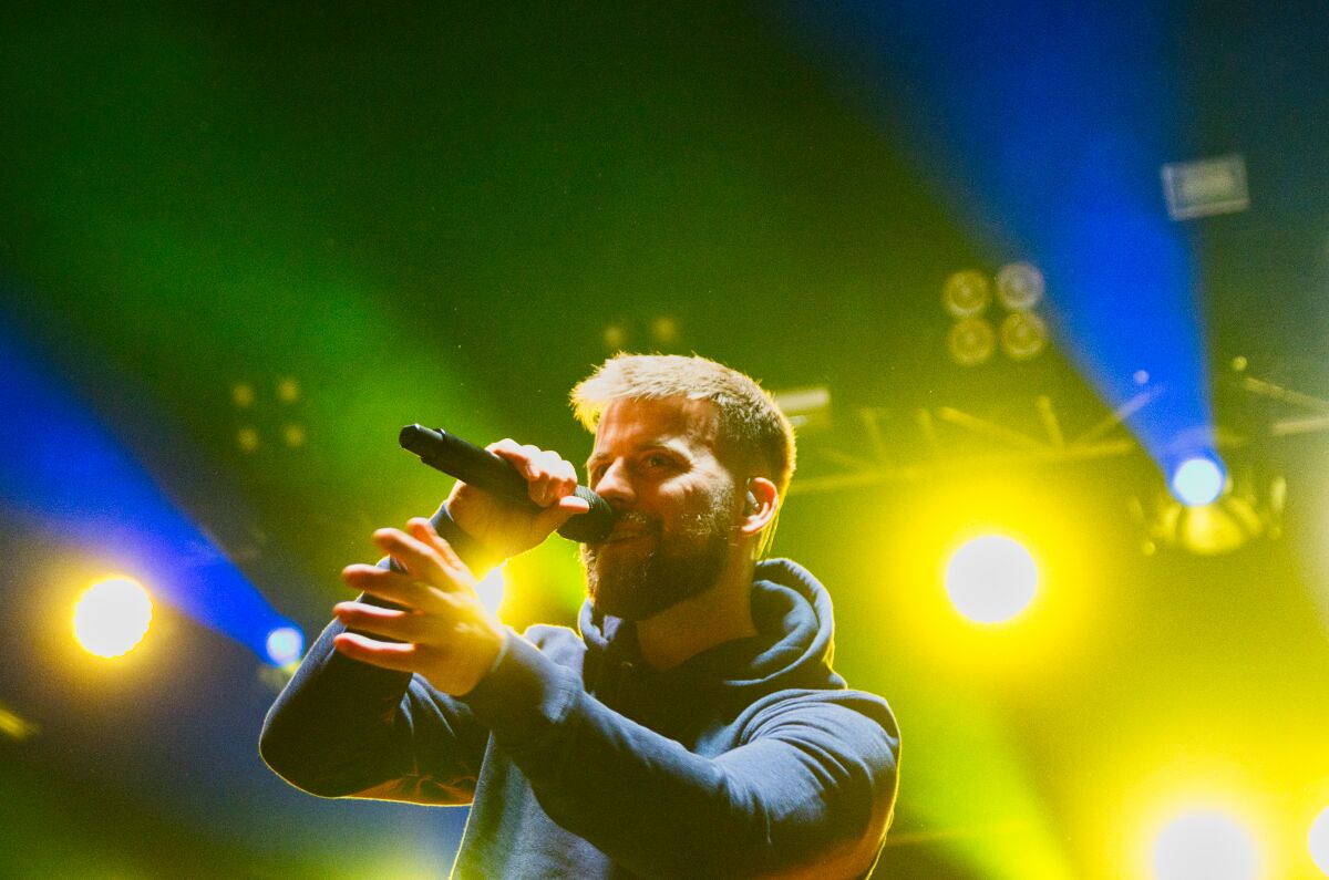 Tourist LeMC @ Dranouter Festival, picture 3, photographed by Luc Klinckaert - FrontView Magazine