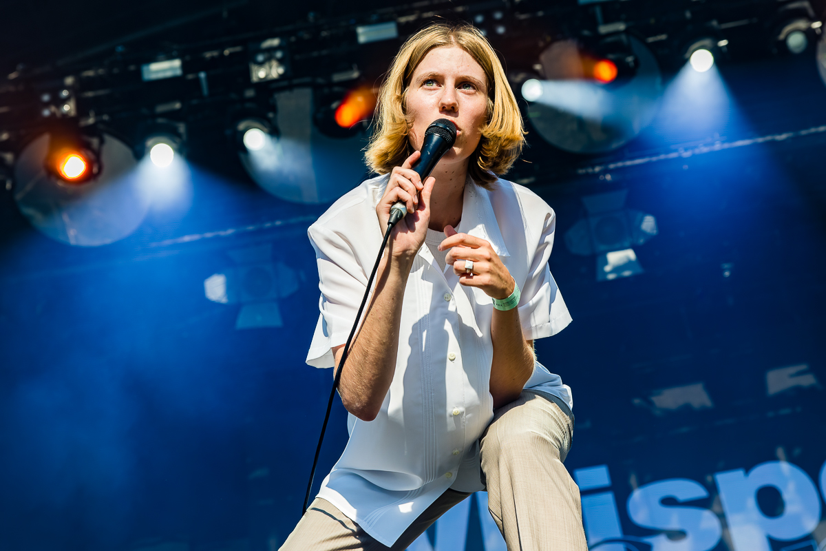 Whispering Sons @ Lokerse Feesten, picture 6, photographed by Dorien Goetschalckx - FrontView Magazine