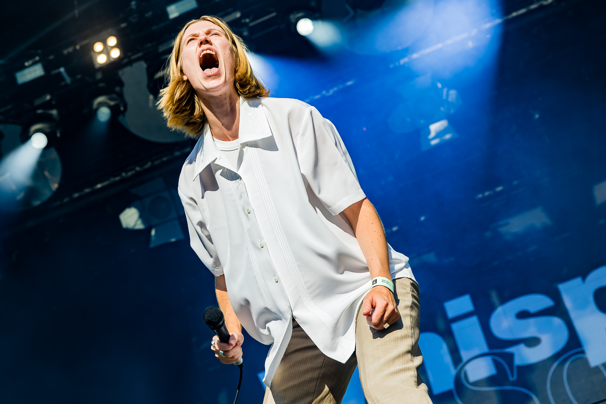 Whispering Sons @ Lokerse Feesten, picture 14, photographed by Dorien Goetschalckx - FrontView Magazine