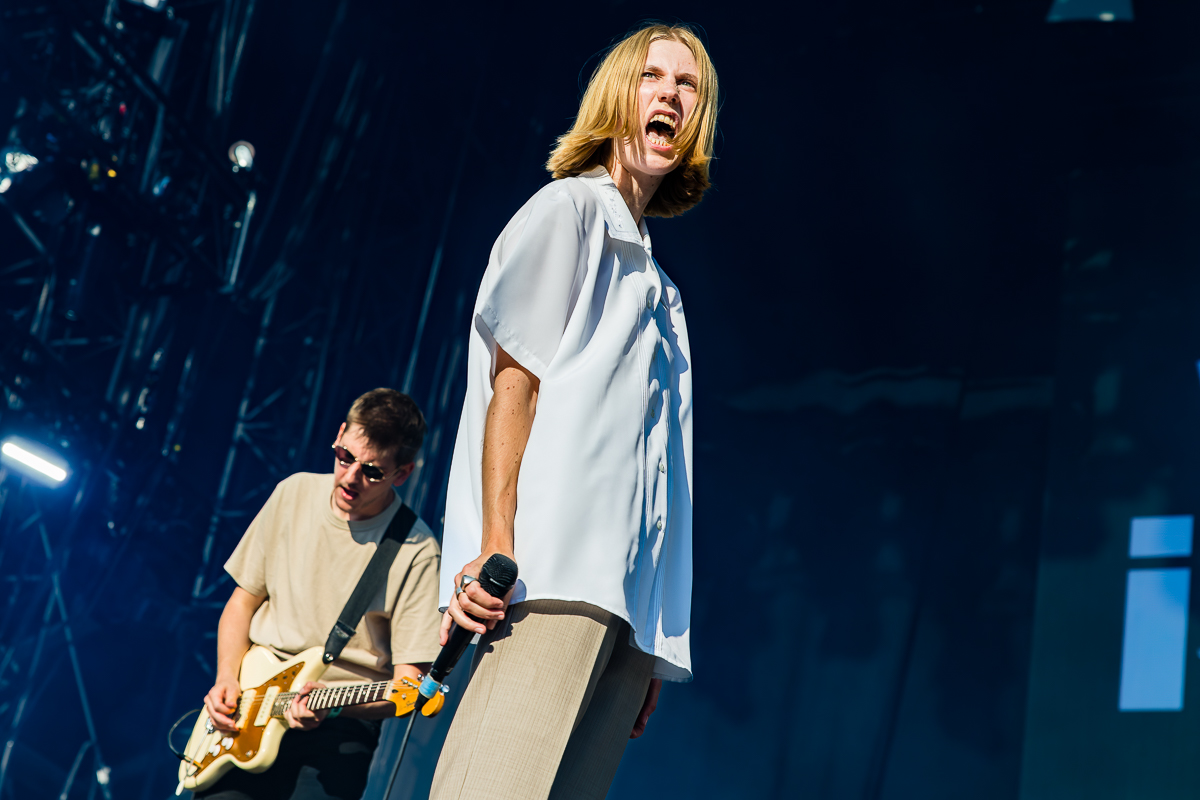 Whispering Sons @ Lokerse Feesten, picture 16, photographed by Dorien Goetschalckx - FrontView Magazine