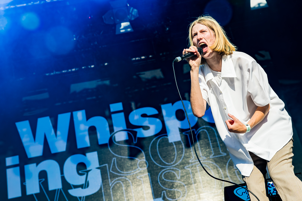 Whispering Sons @ Lokerse Feesten, picture 17, photographed by Dorien Goetschalckx - FrontView Magazine