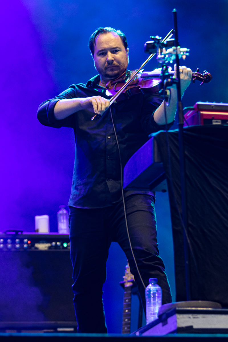 The Afghan Wigs @ Lokerse Feesten 2022, picture 11, photographed by David Johnson - FrontView Magazine
