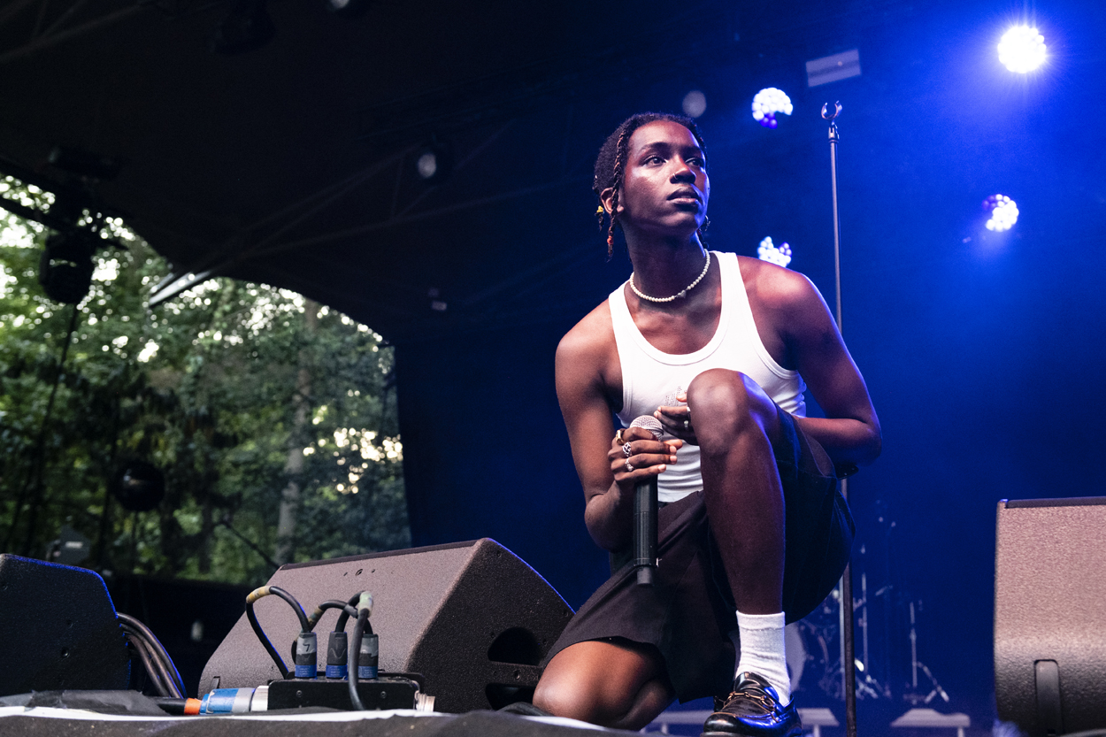 Antwerp Pride Opening Night - BRYN @ OLT, picture 1, photographed by Sandra Van Watermeulen - FrontView Magazine