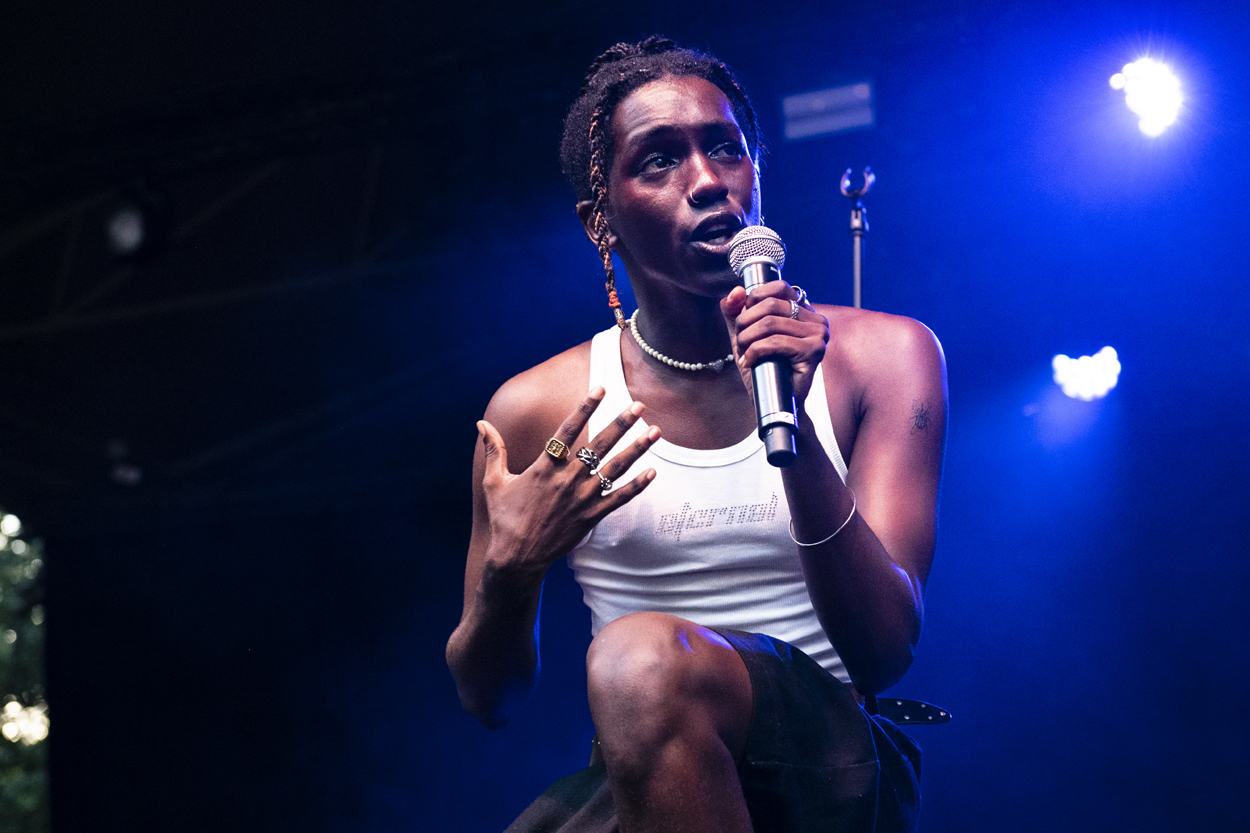 Antwerp Pride Opening Night - BRYN @ OLT, picture 3, photographed by Sandra Van Watermeulen - FrontView Magazine