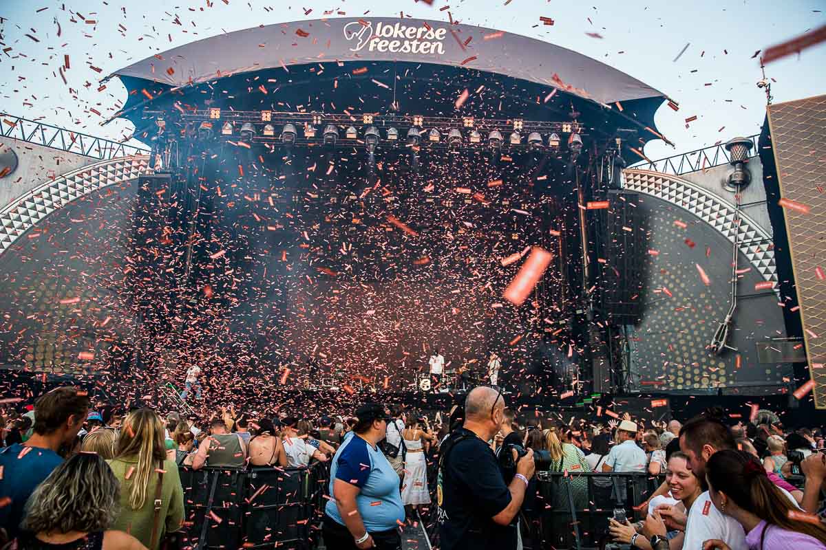 blackwave. @ Lokerse Feesten 2022, picture 8, photographed by Marc Verdonck - FrontView Magazine