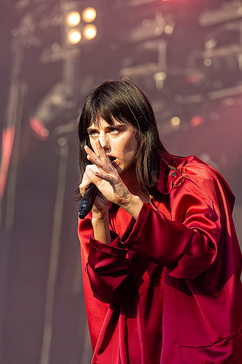Sylvie Kreusch @ Lokerse Feesten, picture 28, photographed by Edwin Houdevelt - FrontView Magazine