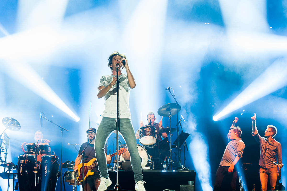 Clouseau @ De Lokerse Feesten 2022, picture 2, photographed by Gert Daemen - FrontView Magazine