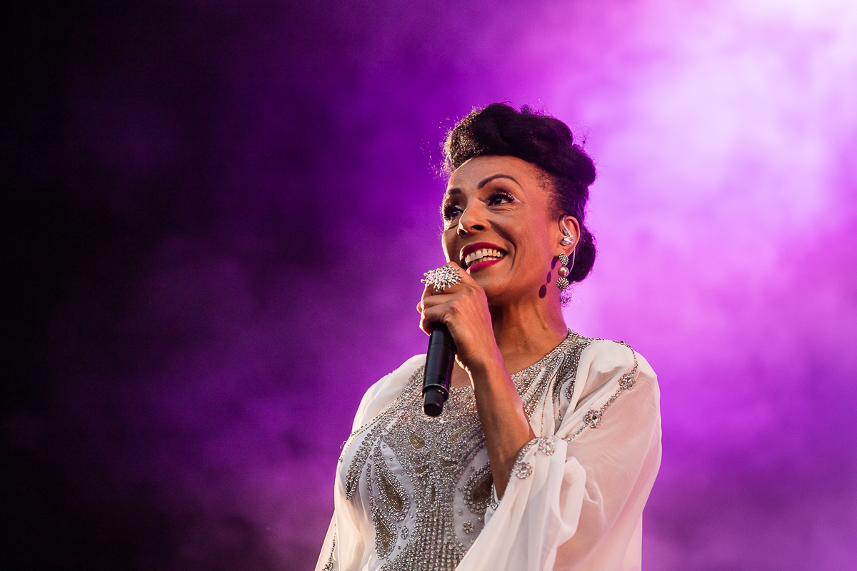 Zap Mama @ Half Oogst Leuven, picture 17, photographed by Jürgen Bruynooghe - FrontView Magazine