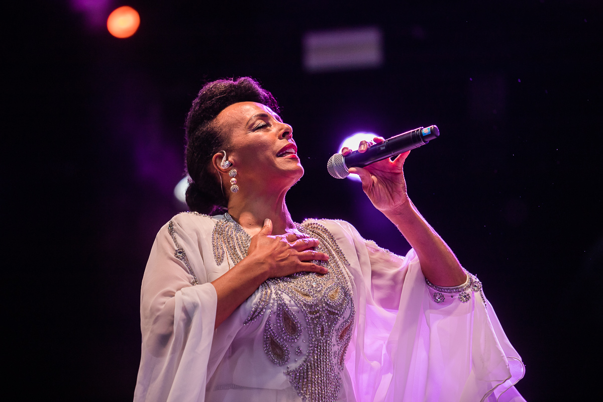 Zap Mama @ Half Oogst Leuven, picture 23, photographed by Jürgen Bruynooghe - FrontView Magazine