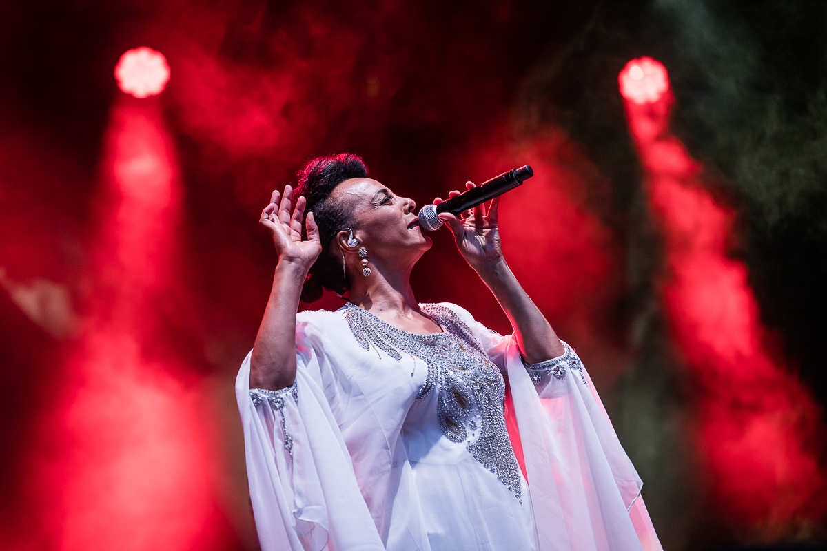 Zap Mama @ Half Oogst Leuven, picture 25, photographed by Jürgen Bruynooghe - FrontView Magazine