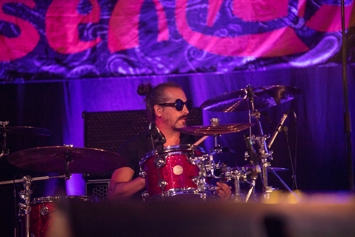 Brooklyn Funk Essentials @ Half Oogst Leuven, picture 9, photographed by Jürgen Bruynooghe - FrontView Magazine