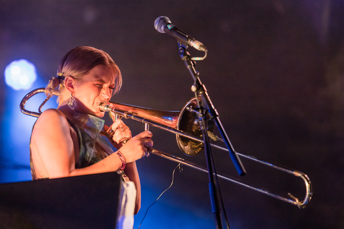 Brooklyn Funk Essentials @ Half Oogst Leuven, picture 16, photographed by Jürgen Bruynooghe - FrontView Magazine