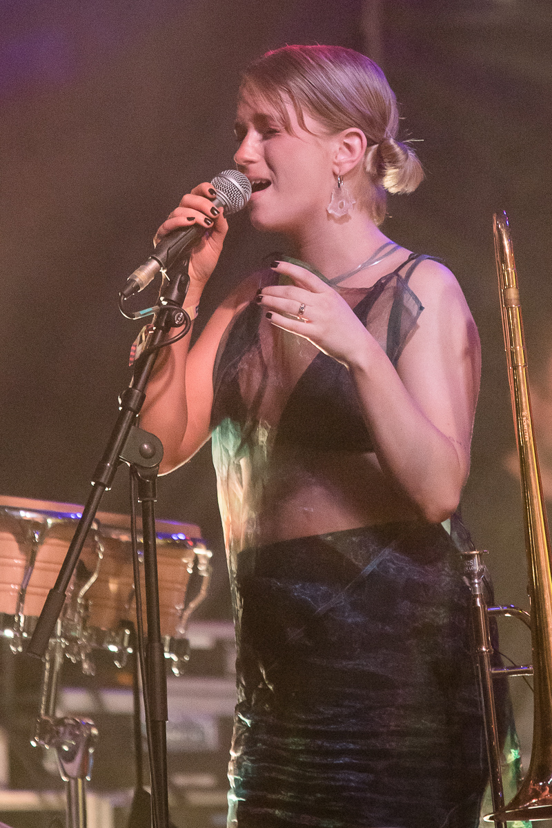 Brooklyn Funk Essentials @ Half Oogst Leuven, picture 27, photographed by Jürgen Bruynooghe - FrontView Magazine