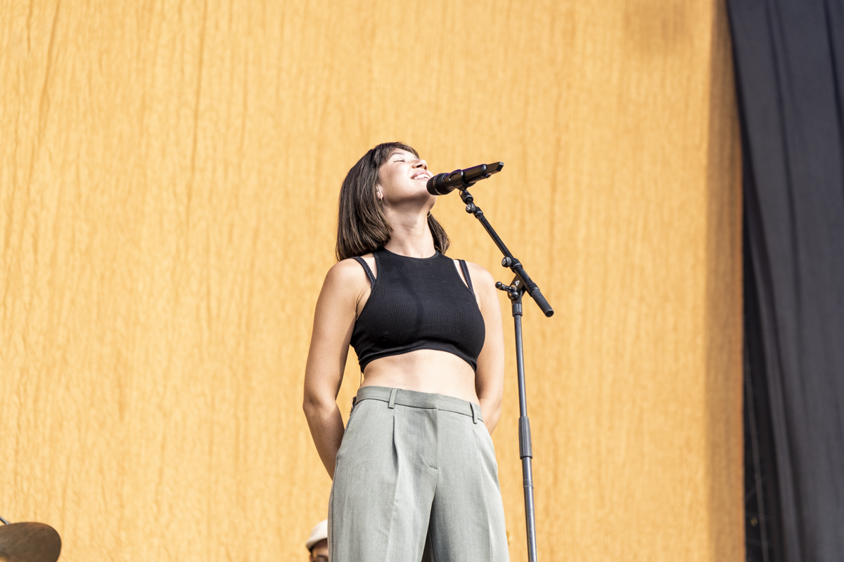 MEAU @ Lokerse Feesten 2022, picture 6, photographed by Claudia Guldentops - FrontView Magazine