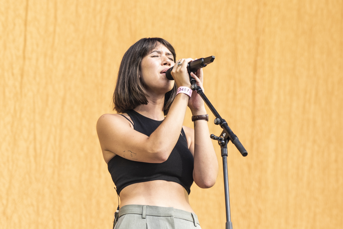 MEAU @ Lokerse Feesten 2022, picture 7, photographed by Claudia Guldentops - FrontView Magazine
