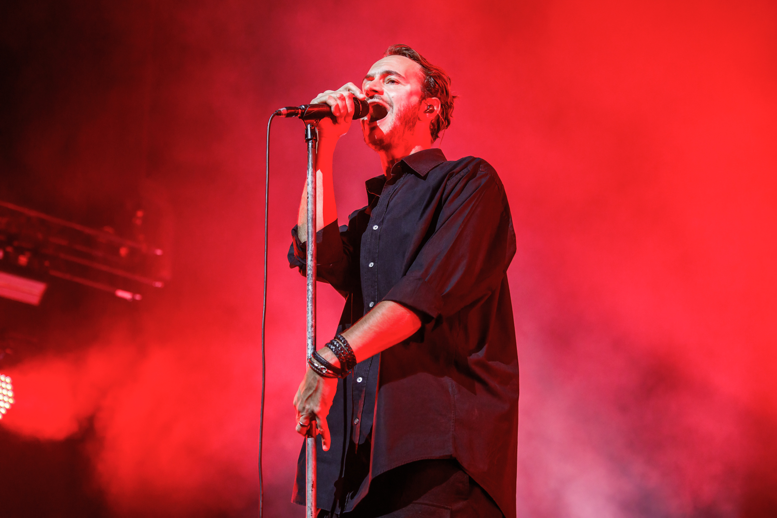 The Editors @ Hear Hear Festival, picture 1, photographed by Paul Jongeneelen - FrontView Magazine