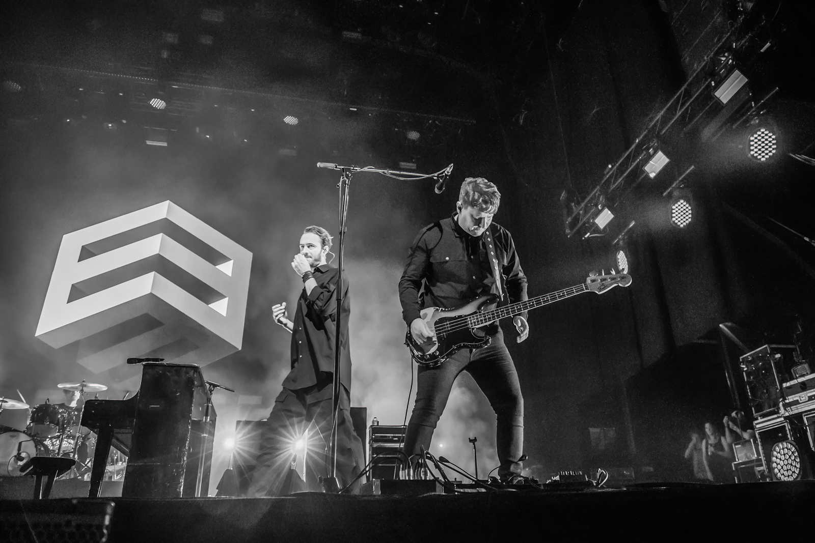 The Editors @ Hear Hear Festival, picture 2, photographed by Paul Jongeneelen - FrontView Magazine