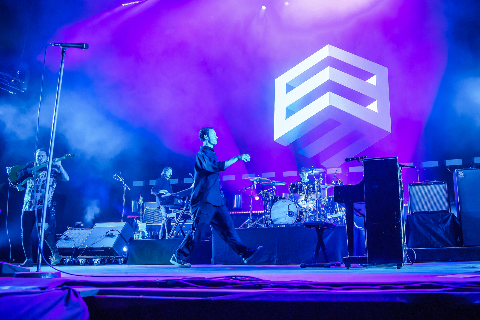 The Editors @ Hear Hear Festival, picture 13, photographed by Paul Jongeneelen - FrontView Magazine