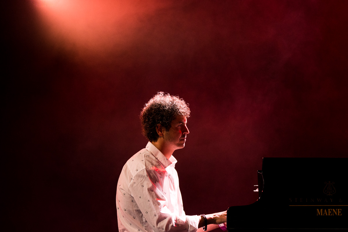Philip Catherine Piano trio & special guest Alexandre Cavaliere @ Jazz Middelheim, picture 6, photographed by Ann Carpentier - FrontView Magazine
