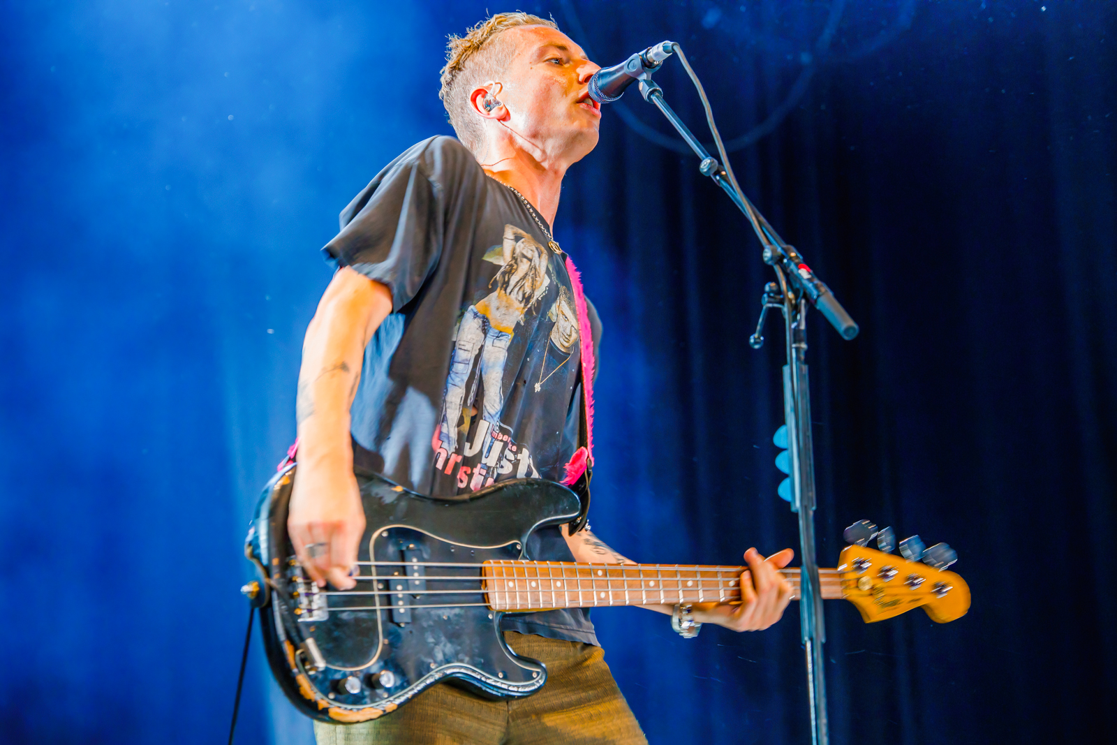 Wolf Alice Live at Hear Hear festival, picture 14, photographed by Paul Jongeneelen - FrontView Magazine