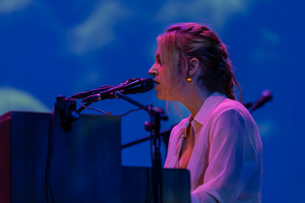 Agnes Obel @ 013, picture 5, photographed by David Johnson - FrontView Magazine