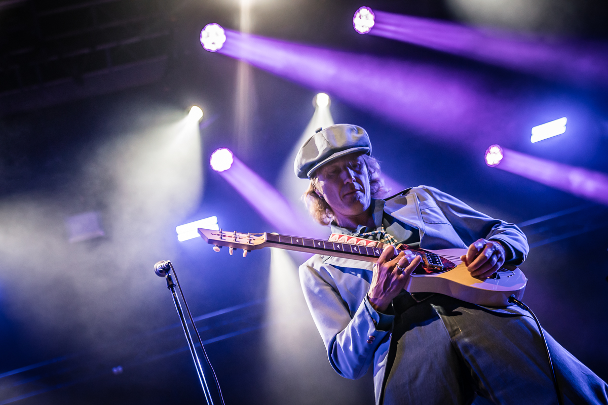 Stef Kamil Carlens & Band @ Fonnefeesten 2022, foto 4, foto's door Danny Wagemans - FrontView Magazine