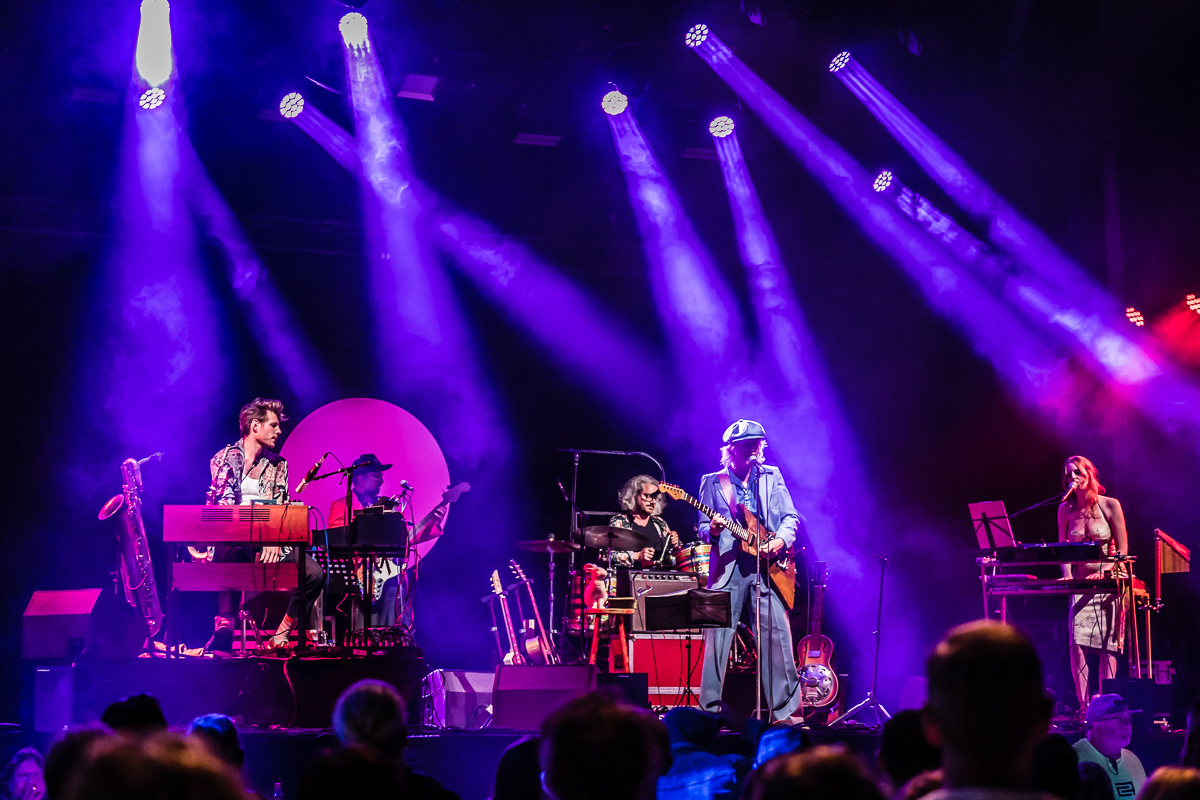 Stef Kamil Carlens & Band @ Fonnefeesten 2022, foto 17, foto's door Danny Wagemans - FrontView Magazine